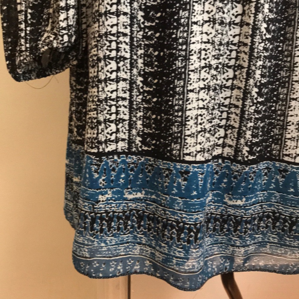 dress - Picture 7 of 8